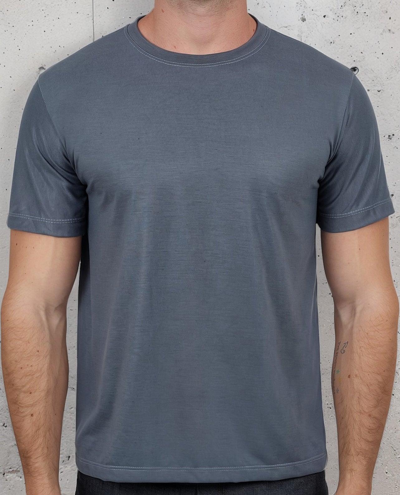 Camiseta  Basíca Manga curta Premium 100% Políester